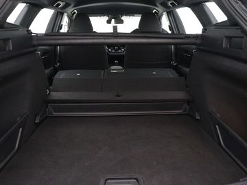 Car image 37