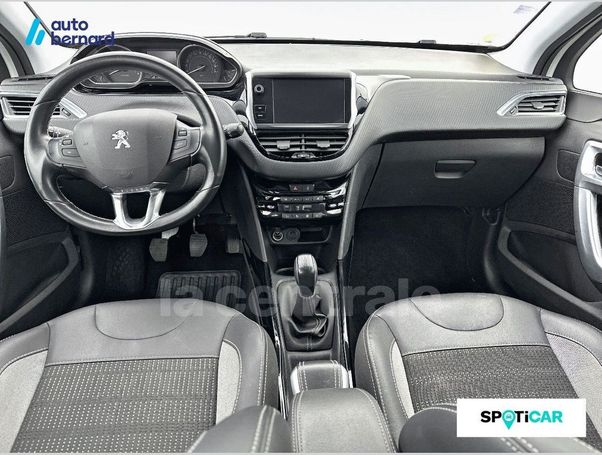 Peugeot 2008 BlueHDi 100 Allure 75 kW image number 8