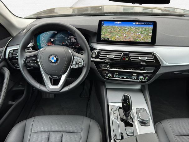 BMW 520d Touring 140 kW image number 8