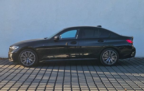 BMW 318d M Sport 110 kW image number 8