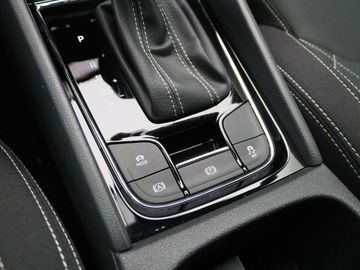 Car image 33