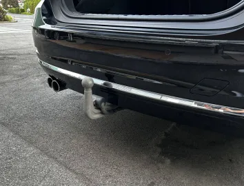 Car image 40