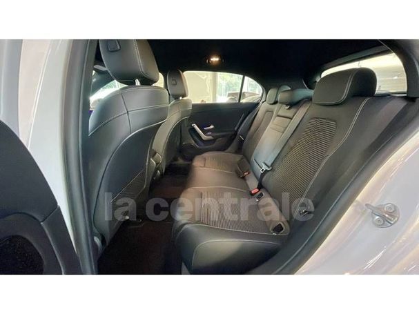 Mercedes-Benz A 180 100 kW image number 6