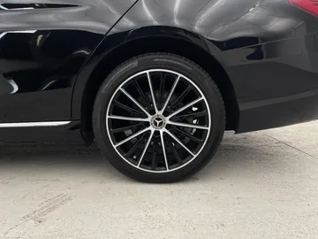 Car image 47