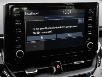 Car image 29