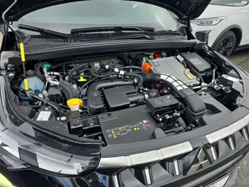 Car image 33