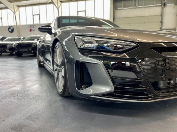 Audi e-tron GT quattro 440 kW image number 3