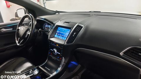 Car image 37