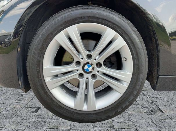 BMW 320d Touring Sport Line 140 kW image number 8