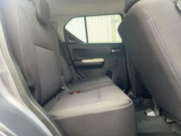 Car image 11