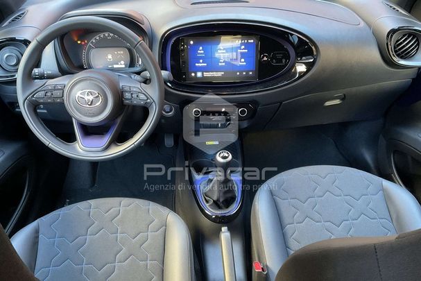 Toyota Aygo X 1.0 VVT-i 53 kW image number 10