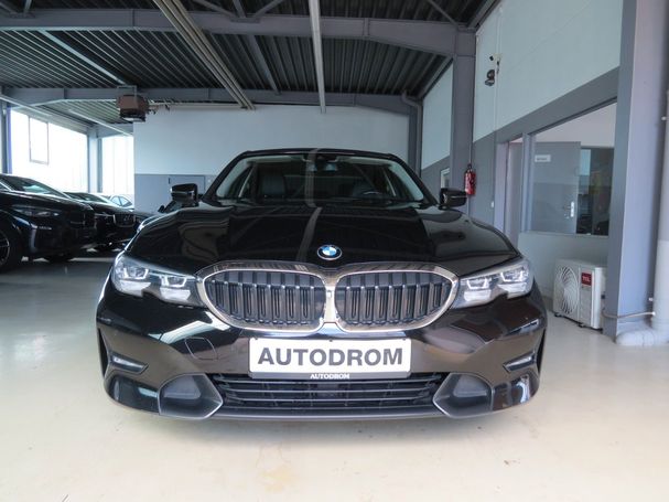 BMW 330d xDrive 195 kW image number 4