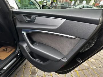 Car image 38