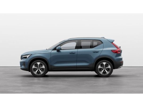 Volvo XC40 B3 Core 120 kW image number 2