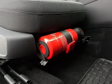 Car image 35