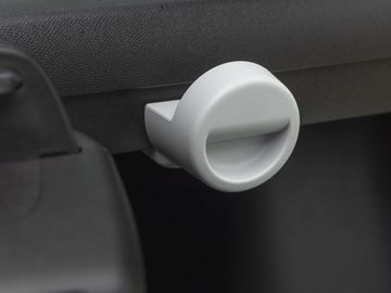 Car image 33