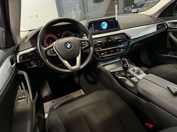 BMW 520i 135 kW image number 41