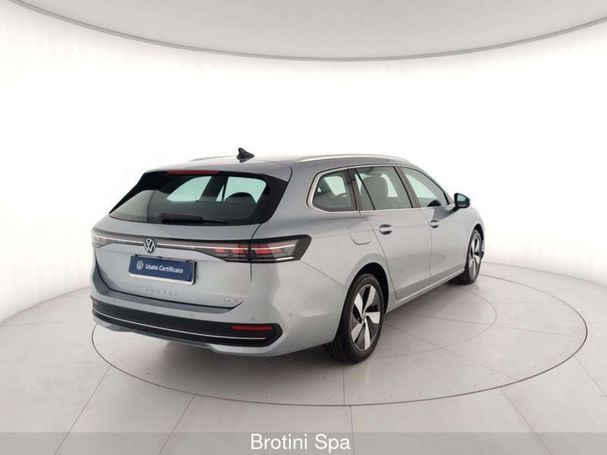 Volkswagen Passat 1.5 eTSI Business DSG 110 kW image number 3