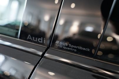 Car image 45