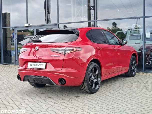 Alfa Romeo Stelvio 2.0 Turbo Q4 206 kW image number 3