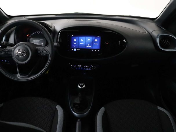 Toyota Aygo X 1.0 VVT-i 53 kW image number 9