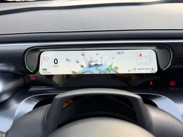Car image 24