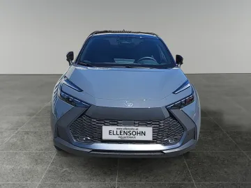 Car image 3