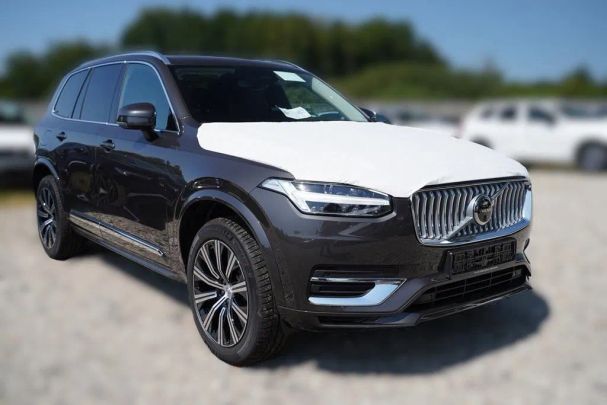 Volvo XC90 T8 AWD Plus 335 kW image number 2