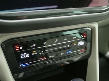 Car image 33