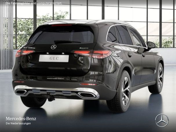 Mercedes-Benz GLC 300 de 245 kW image number 3