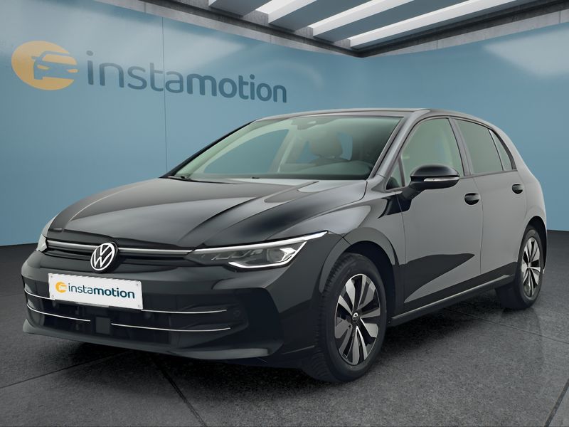 Volkswagen Golf 8 2.0