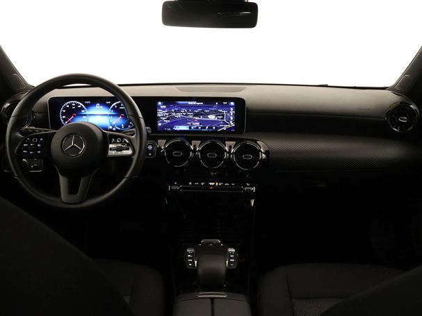 Mercedes-Benz A 180 100 kW image number 4