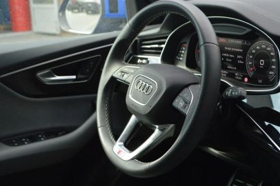 Car image 31