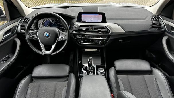 BMW X3 xDrive 210 kW image number 15