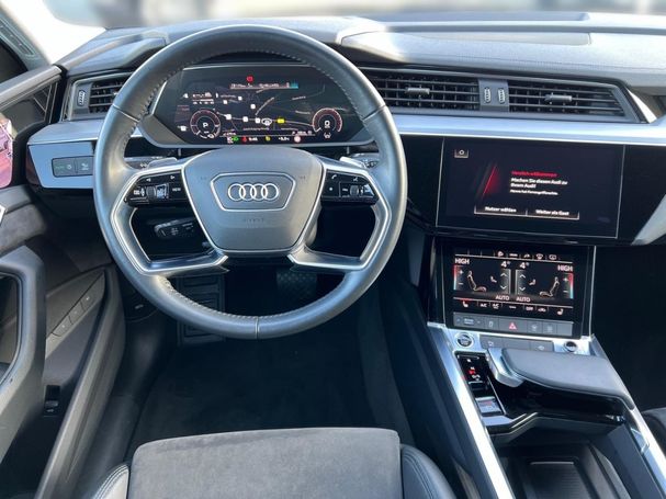 Audi e-tron 50 quattro S-line Sportback 230 kW image number 12