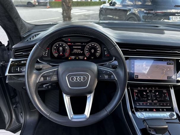 Audi Q8 55 TFSI quattro Tiptronic 254 kW image number 20