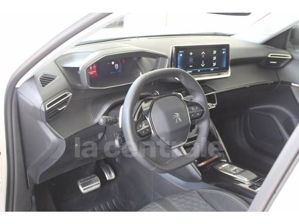 Peugeot 2008 PureTech 130 96 kW image number 17