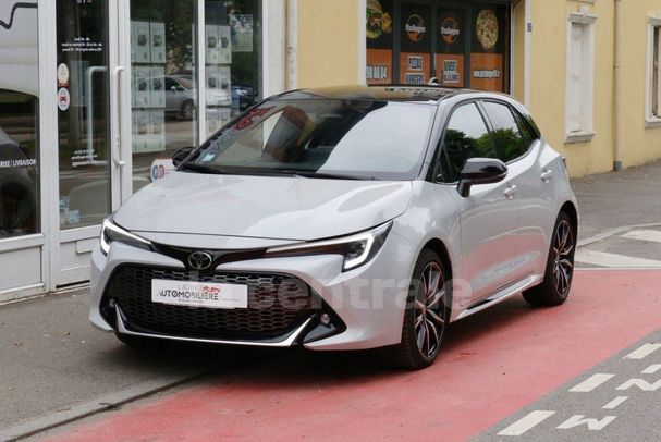 Toyota Corolla 2.0 Hybrid GR Sport 132 kW image number 1