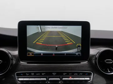 Car image 39