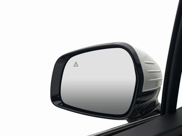 Car image 38