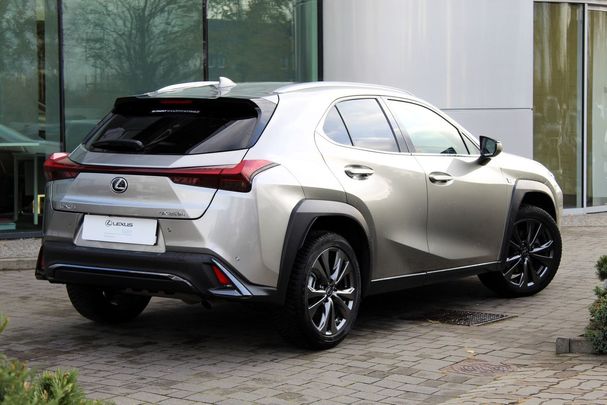 Lexus UX 135 kW image number 3