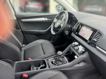 Car image 15