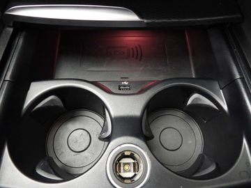 Car image 39