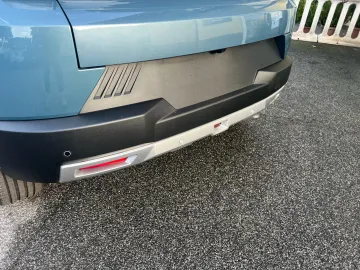 Car image 40