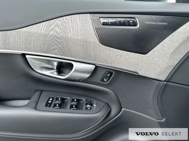 Volvo XC90 AWD 173 kW image number 28