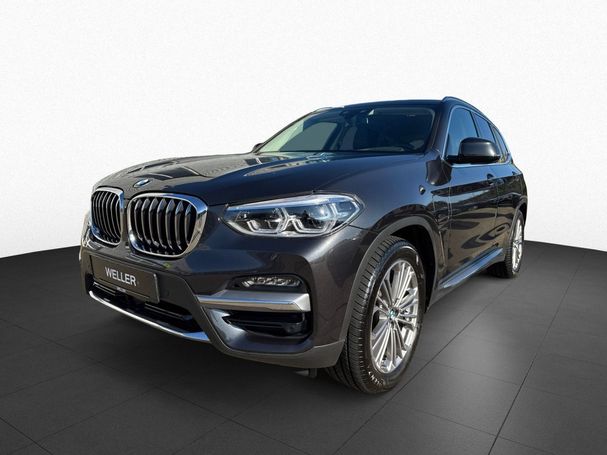 BMW X3 xDrive30e 215 kW image number 1