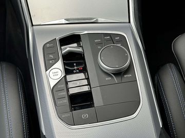 Car image 38