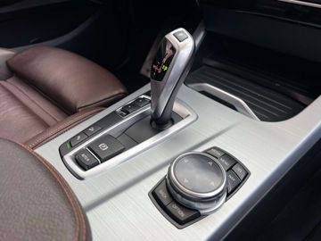 Car image 41