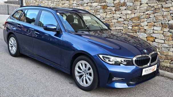 BMW 320d Touring xDrive 140 kW image number 3