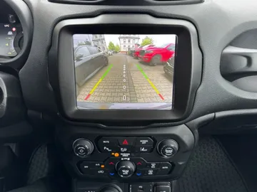 Car image 41